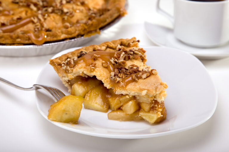 Apple pie and coffee