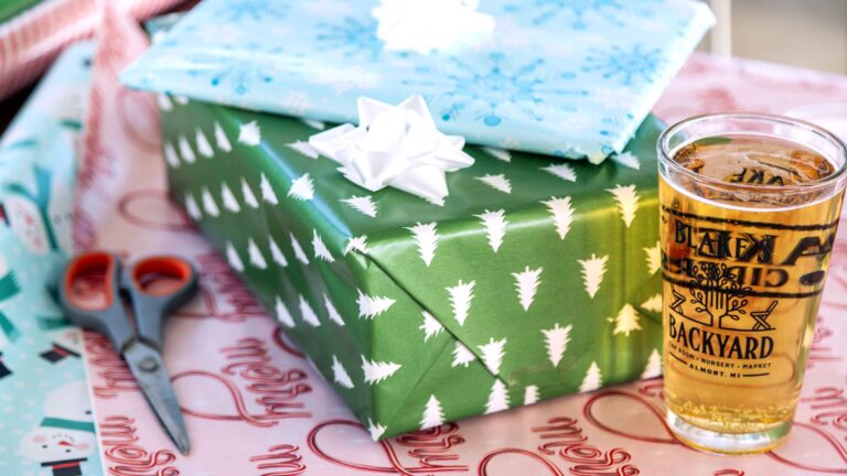 BBY_2025-Wrap-Sip-016 web